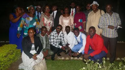 Vie associative à Batcham : L&#039;Amicale des anciens élèves du CEG de Batcham chez la DG de Camtel