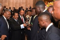 Lions U17 : Les lionceaux sont jetés hors de leur Hôtel après avoir salué le président Paul BIYA