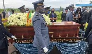 Le patriarche Fotso Victor inhumé avec son téléphone portable à Bandjoun (Ouest)