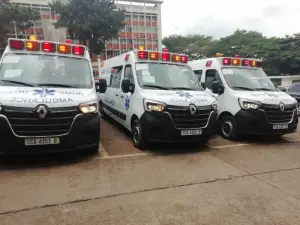 Lutte contre le Coronavirus: le Ministre de la Santé réceptionne ce jour 10 ambulances pour renforcer le plan de riposte contre la pandémie