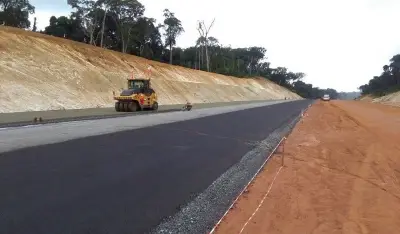 Décentralisation : Le ministre des Travaux publics apporte des éclaircis aux gouverneurs