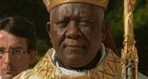 Décès du Cardinal Christian Wiyghan Tumi : Le vibrant hommage des hommes politiques
