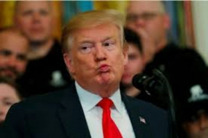 Etats-Unis : Donald Trump fait tout pour empêcher le témoignage de l&#039;ancien avocat de la Maison blanche devant le congrès