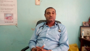 Dr Bisong Henry : « Le Vanhivax guérit le SIDA »