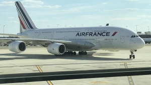 Cote d’Ivoire : En plein vol, le réacteur d&#039;un Airbus A380 d&#039;Air France tombe en panne