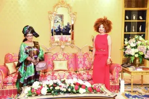 Consécration: Chantal Biya la Première Dame a reçu l’écrivaine Djaïli Amadou Amal