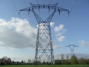 Construction d’une ligne de 225 kilovolts mono terne : Le Minee est en visite de travail dans certaines régions du Cameroun