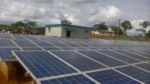 14 milliards de FCFA pour construire deux centrales solaires dans le Grand Nord